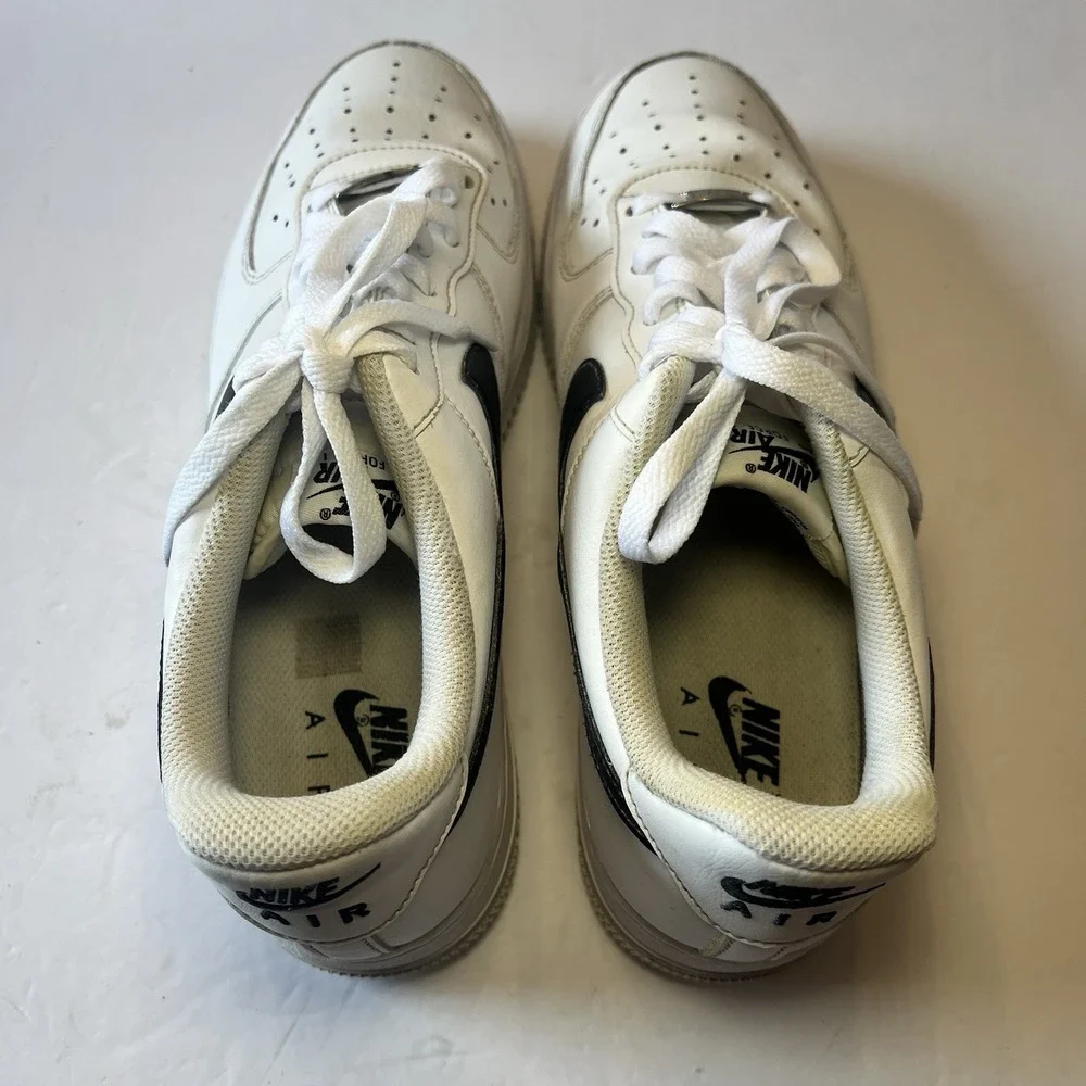 NIKE Men's Air Force 1 '07 Low White Black Size 10.5